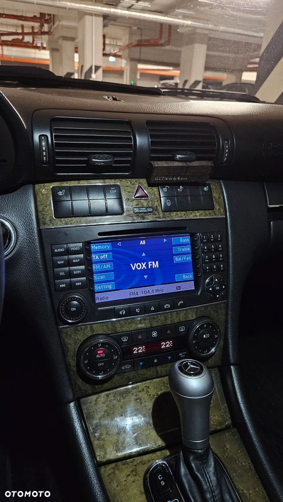 Mercedes-Benz Klasa C 180 Kompressor Automatik Classic - 9