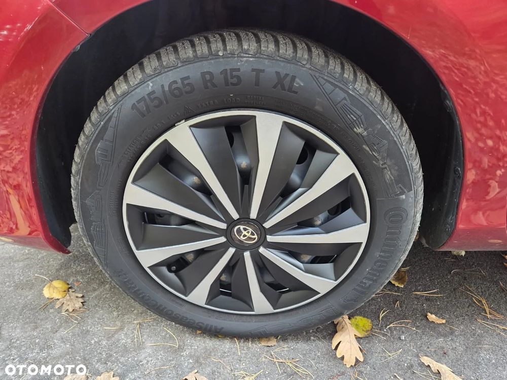 Toyota Yaris Hybrid 1.5 VVT-i Life - 36