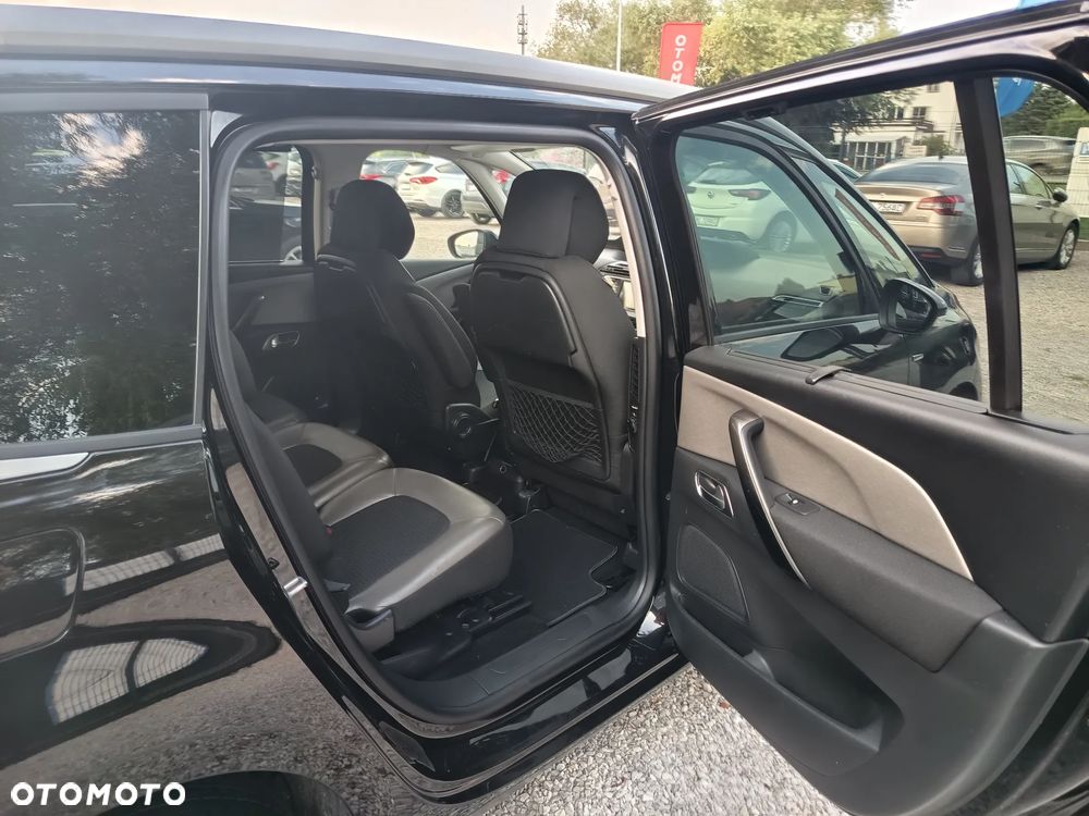 Citroën C4 Grand Picasso BlueHDi 150 Exclusive - 31