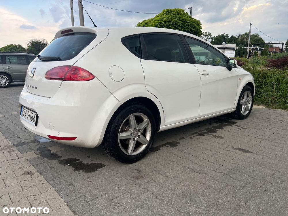 Seat Leon 1.9 TDI DPF Ecomotive Style - 8