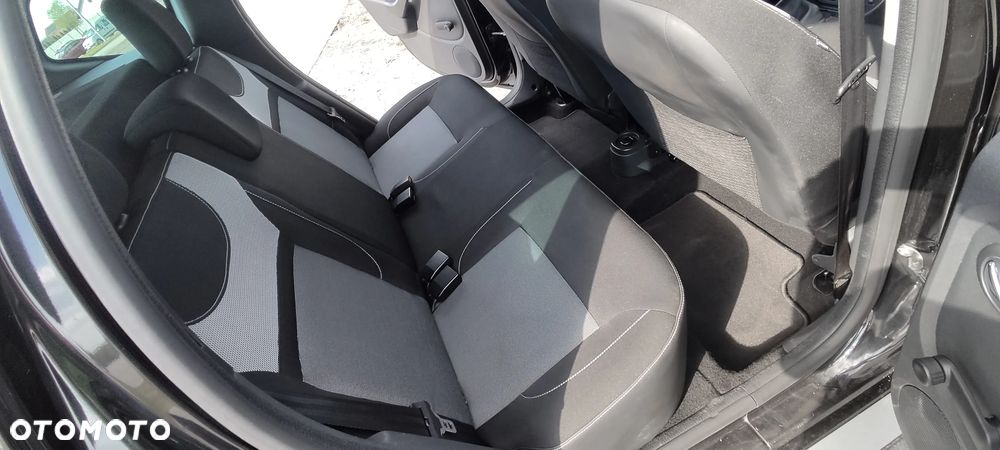 Dacia Duster 1.2 TCe Laureate S&S EU6 - 23