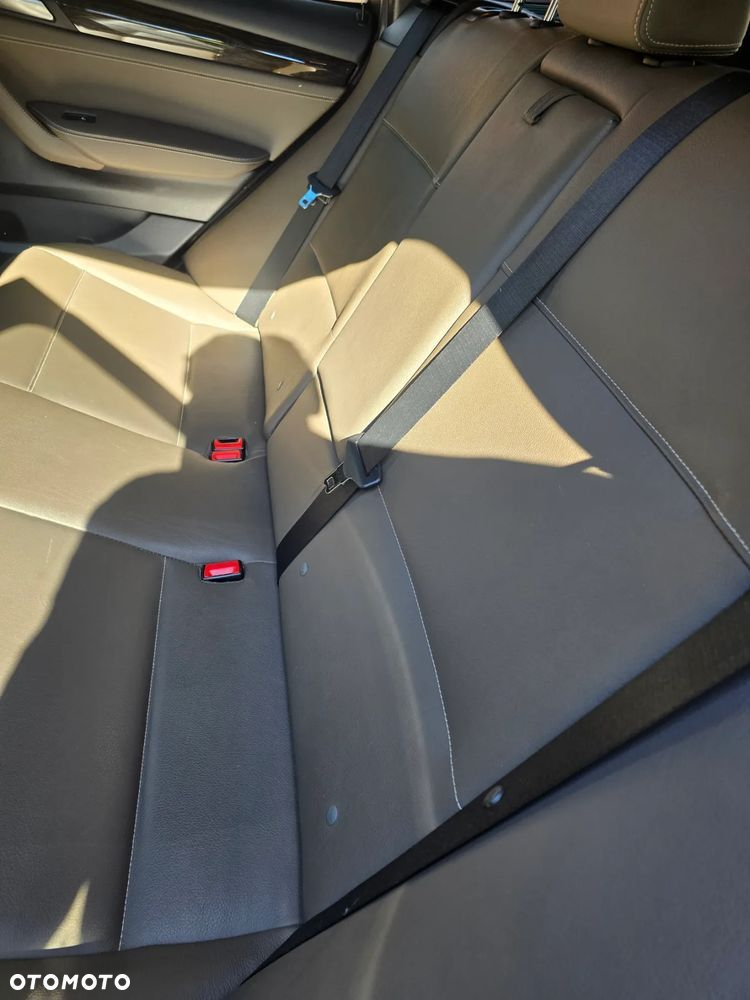 BMW X3 xDrive20d - 9