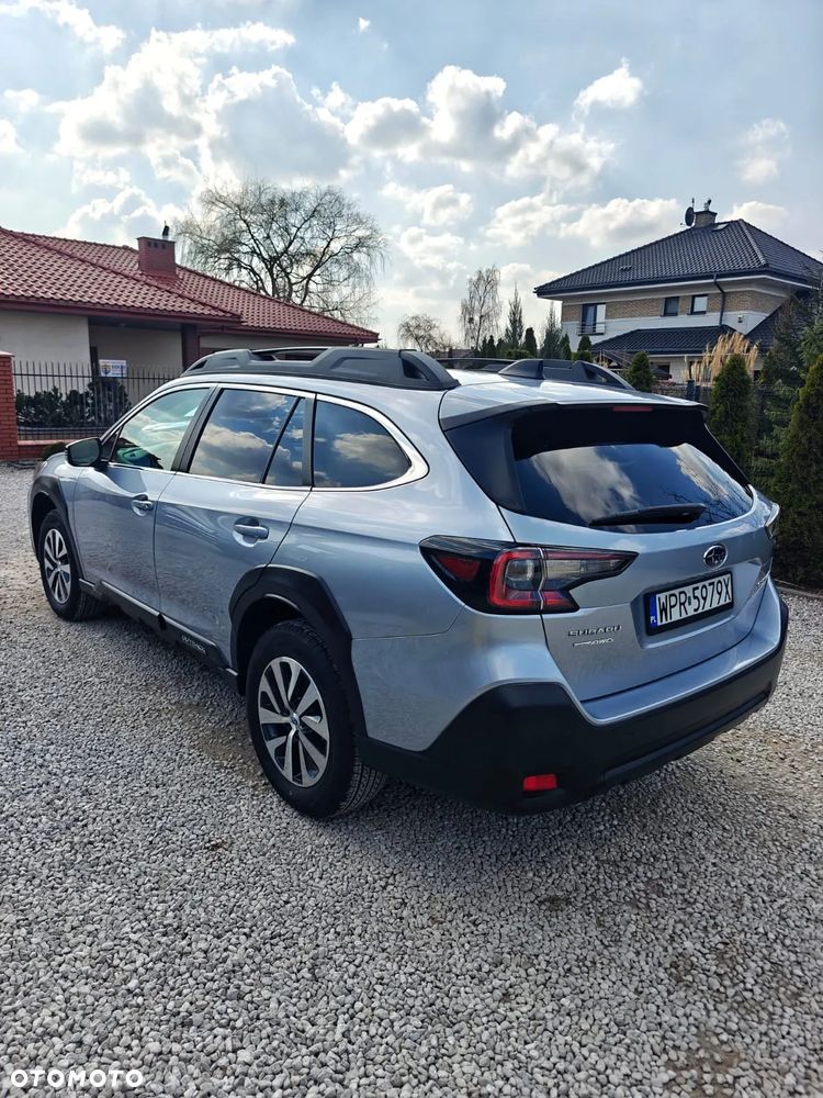 Subaru Outback 2.5i Lineartronic Platinum - 4