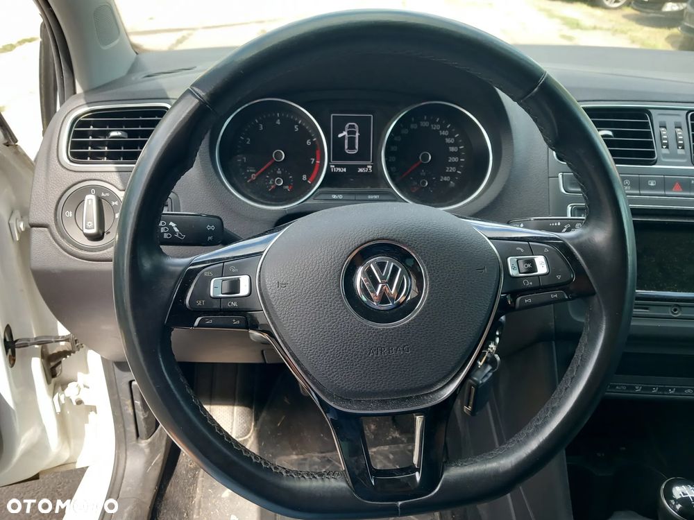 Volkswagen Polo 1.2 TSI BMT Comfortline Perfectline - 17