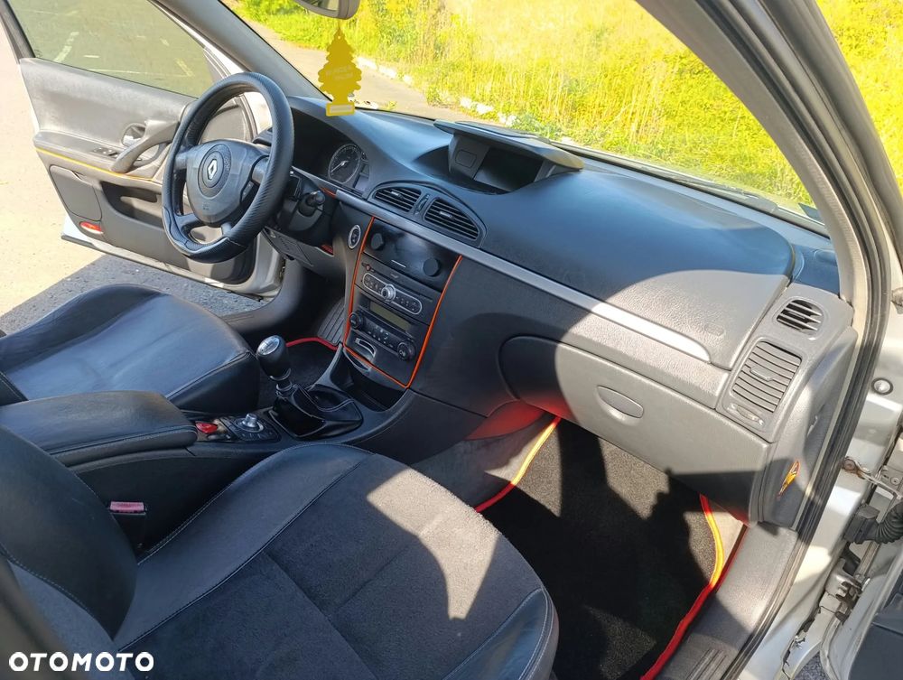 Renault Laguna - 36