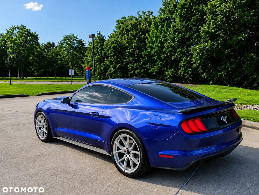 Ford Mustang 3.7 V6 - 3