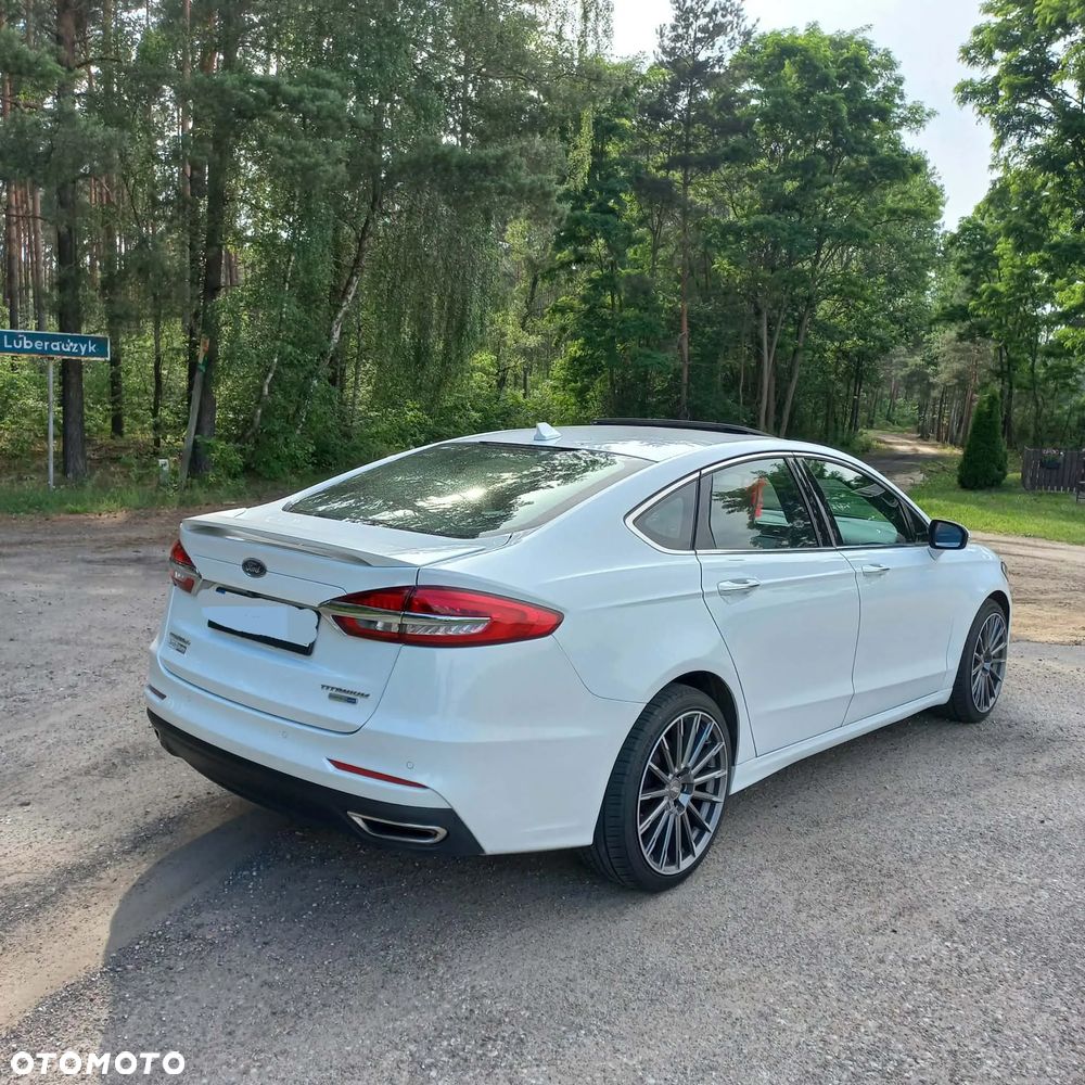 Ford Fusion - 3