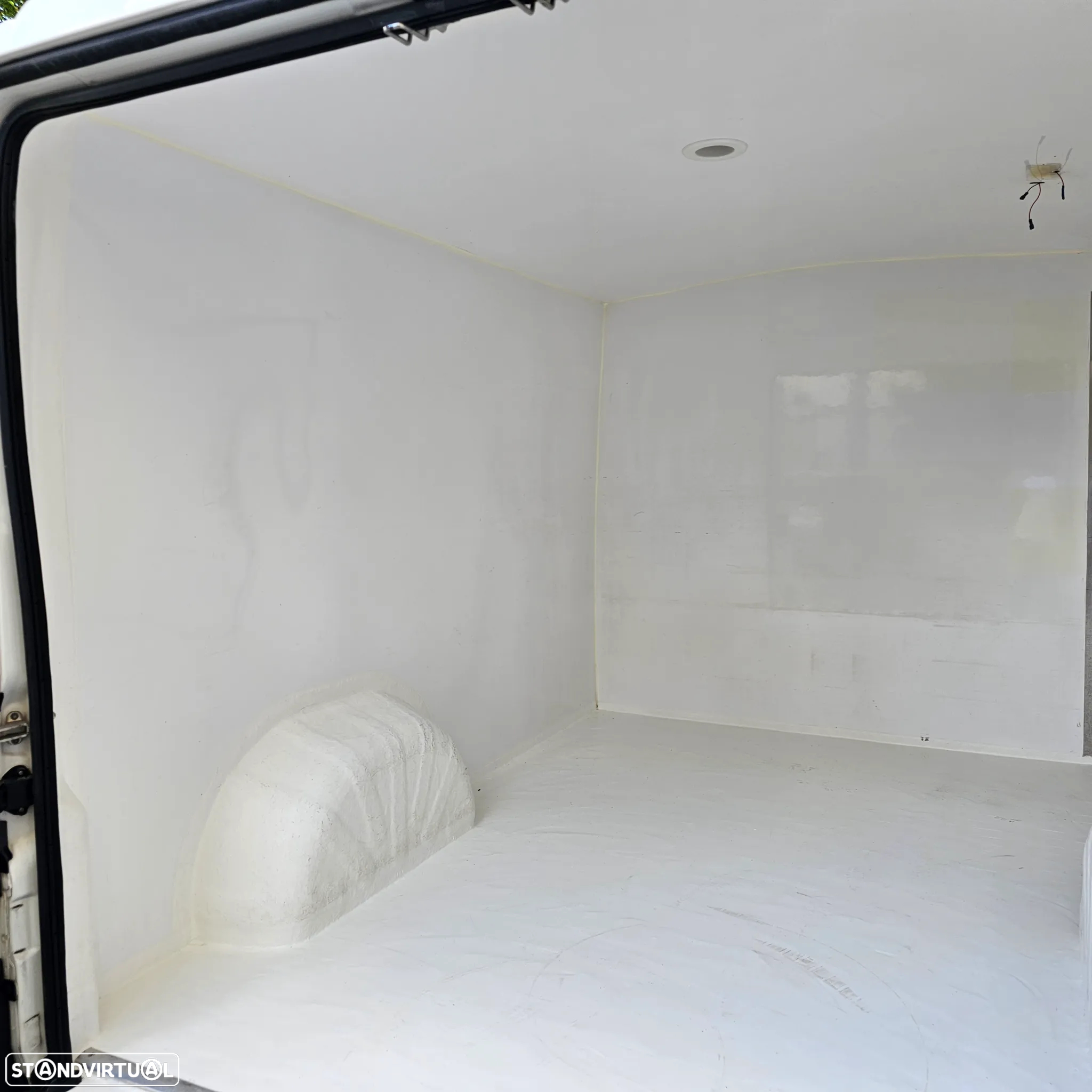 Peugeot Boxer 2.0 HDI Isótermica - 13