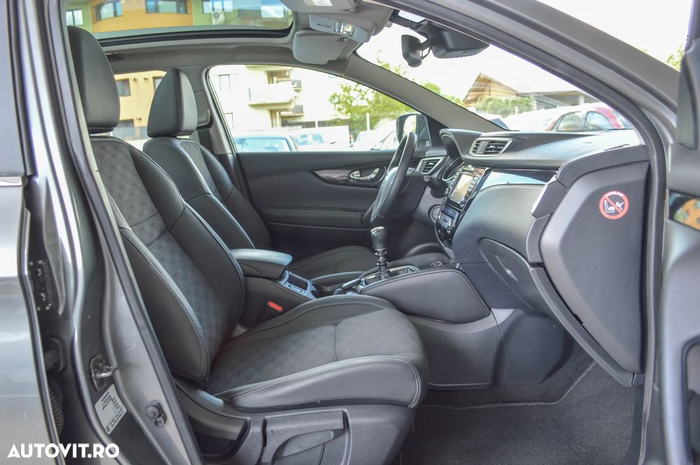 Nissan Qashqai 1.6 DCI DPF Start/Stop tekna - 30