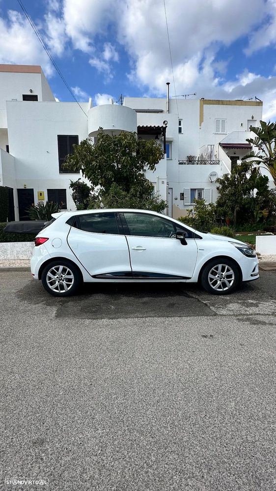 Renault Clio 0.9 TCe Limited Bi-Fuel - 1