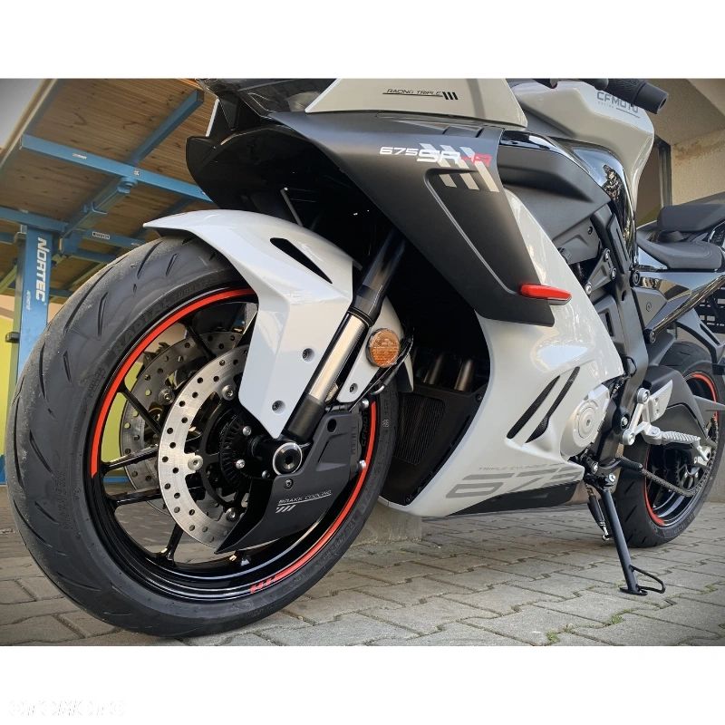 CFMoto SR - 7