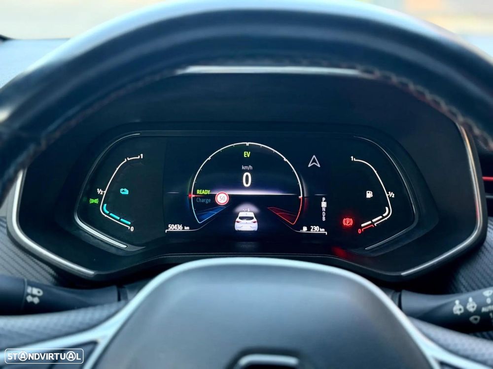 Renault Clio - 11