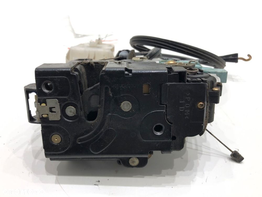 ZAMEK DRZWI PRAWY PRZÓD  VW TOURAN (1T1, 1T2) 2003 - 2010 1.9 TDI 77 kW [105 KM] olej napędowy - 1