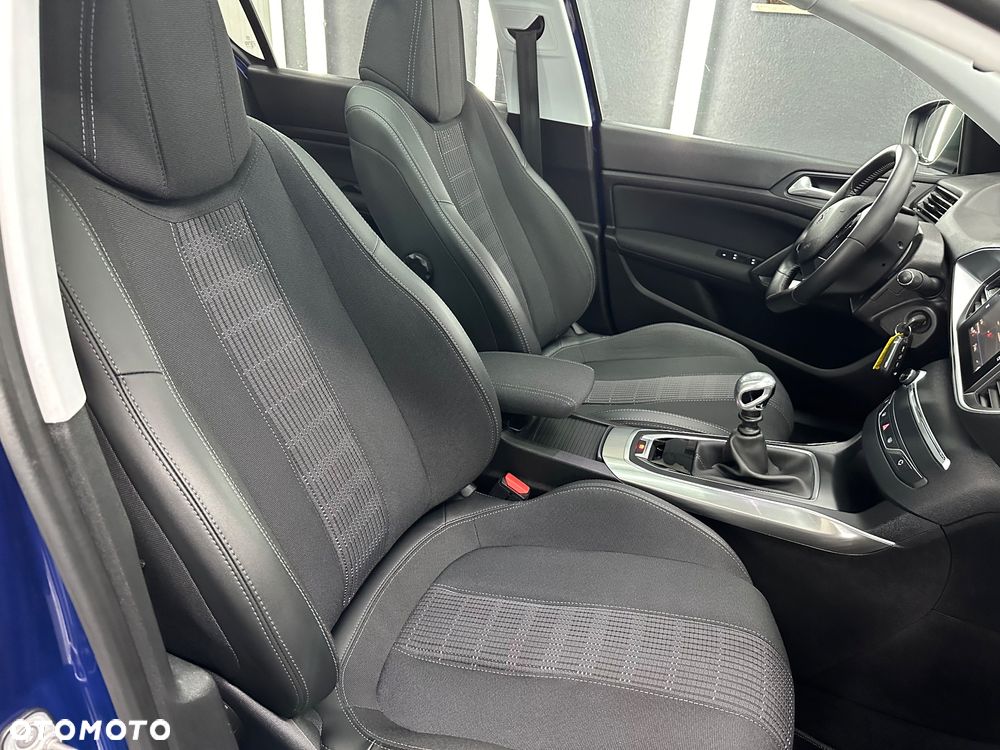 Peugeot 308 - 37