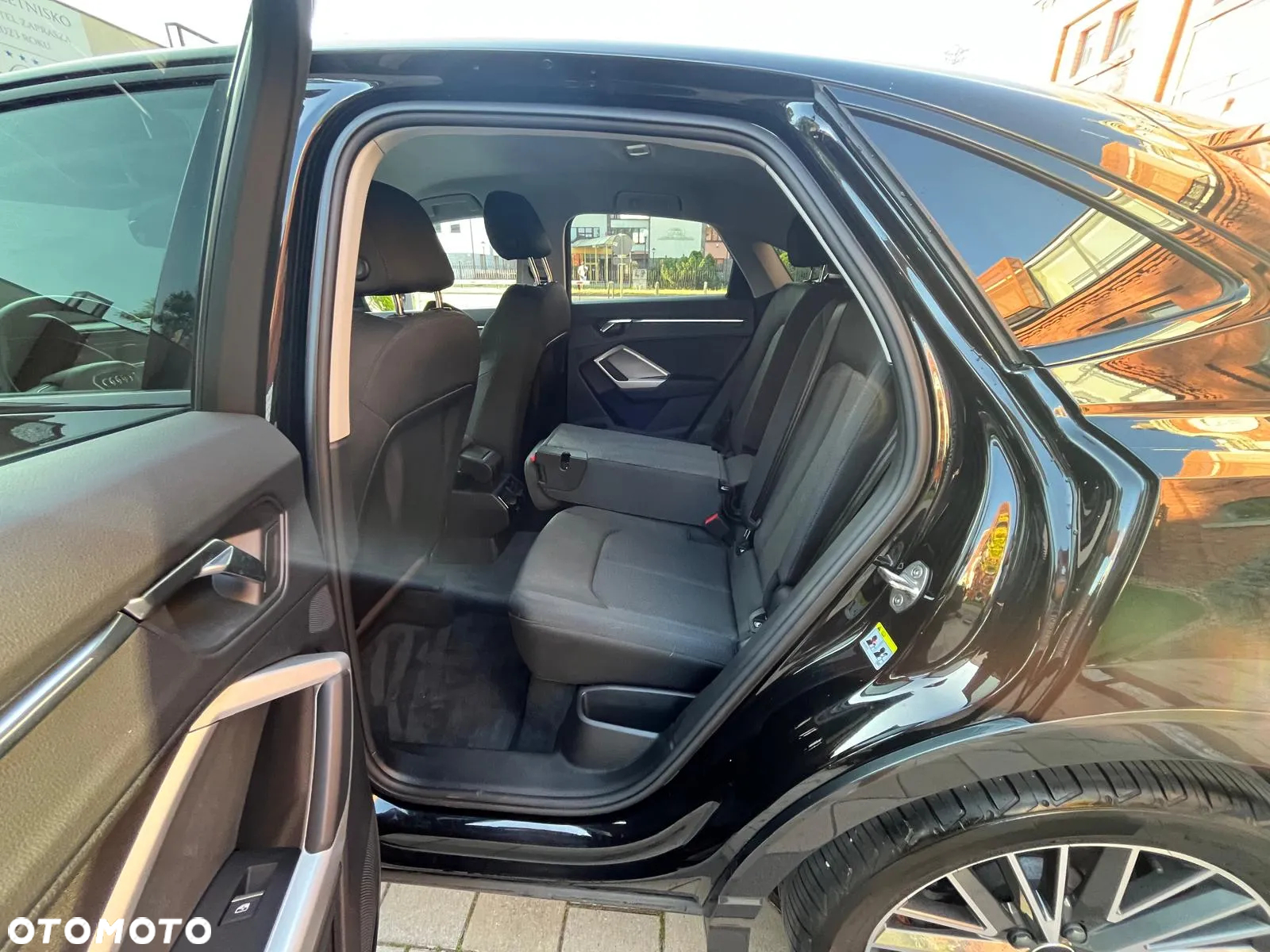 Audi Q3 Sportback - 11