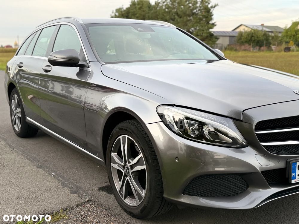 Mercedes-Benz Klasa C 180 9G-TRONIC - 12