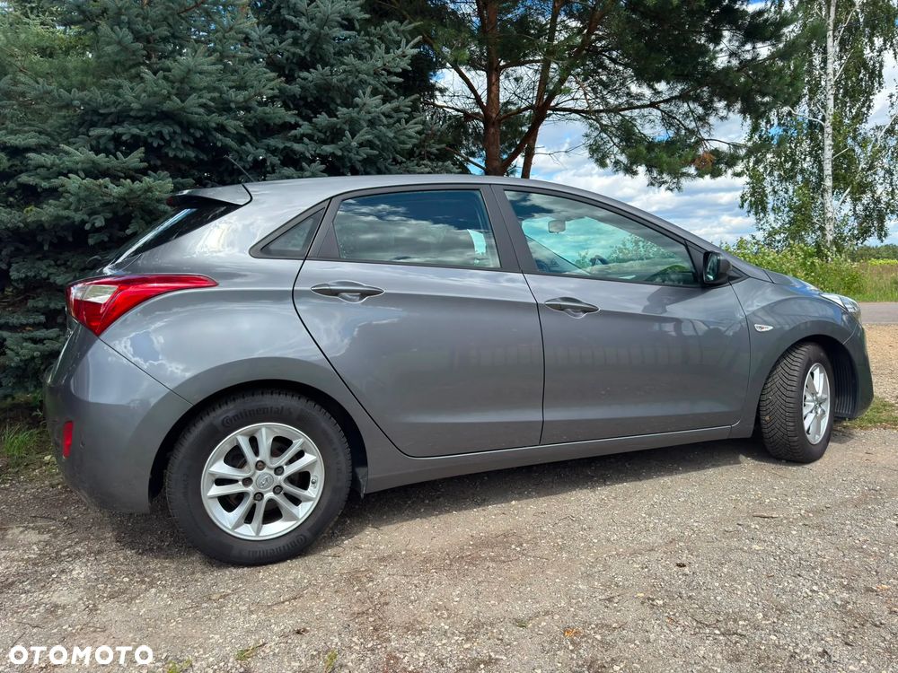 Hyundai i30 - 22