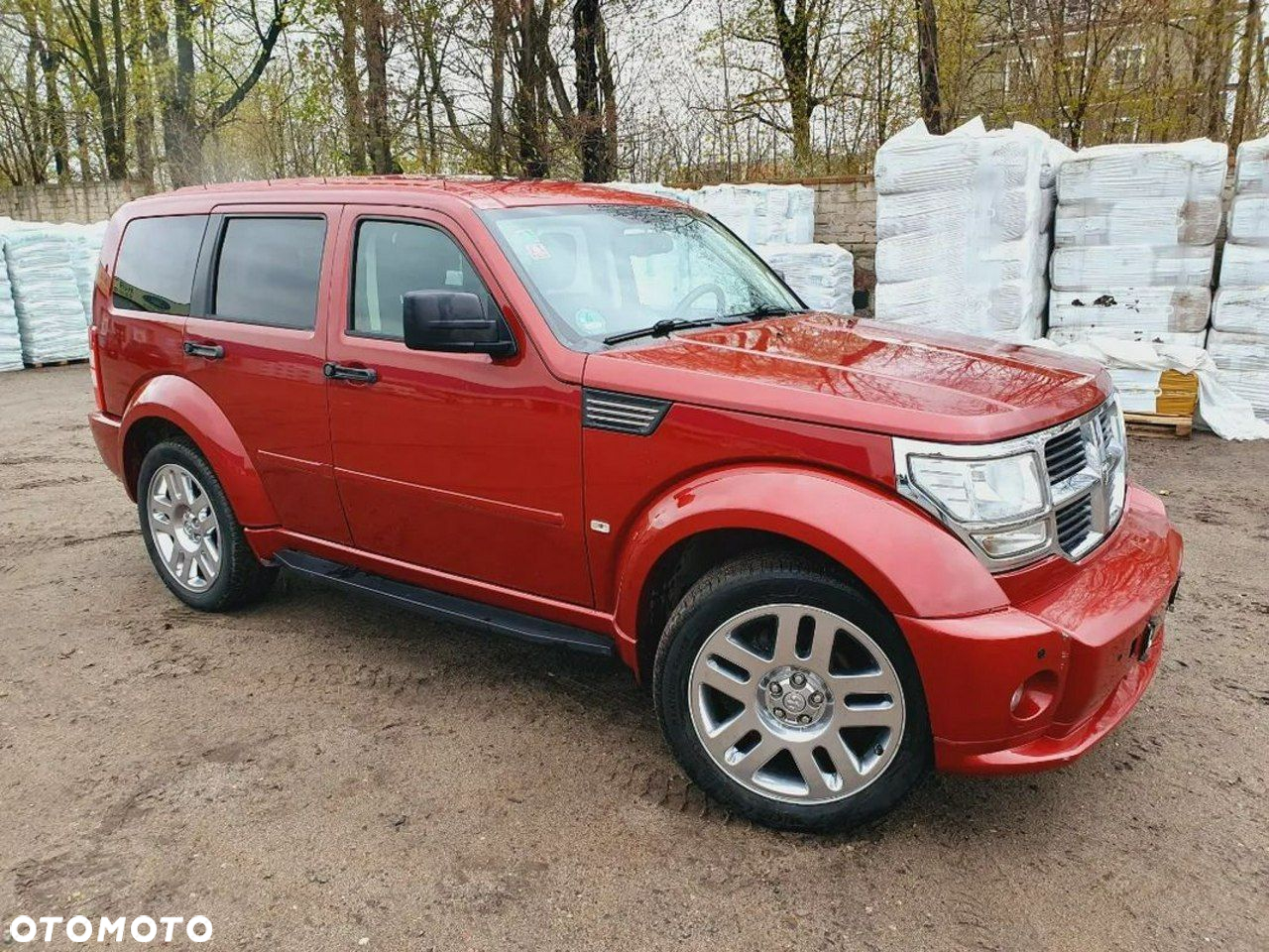 Dodge Nitro - 2