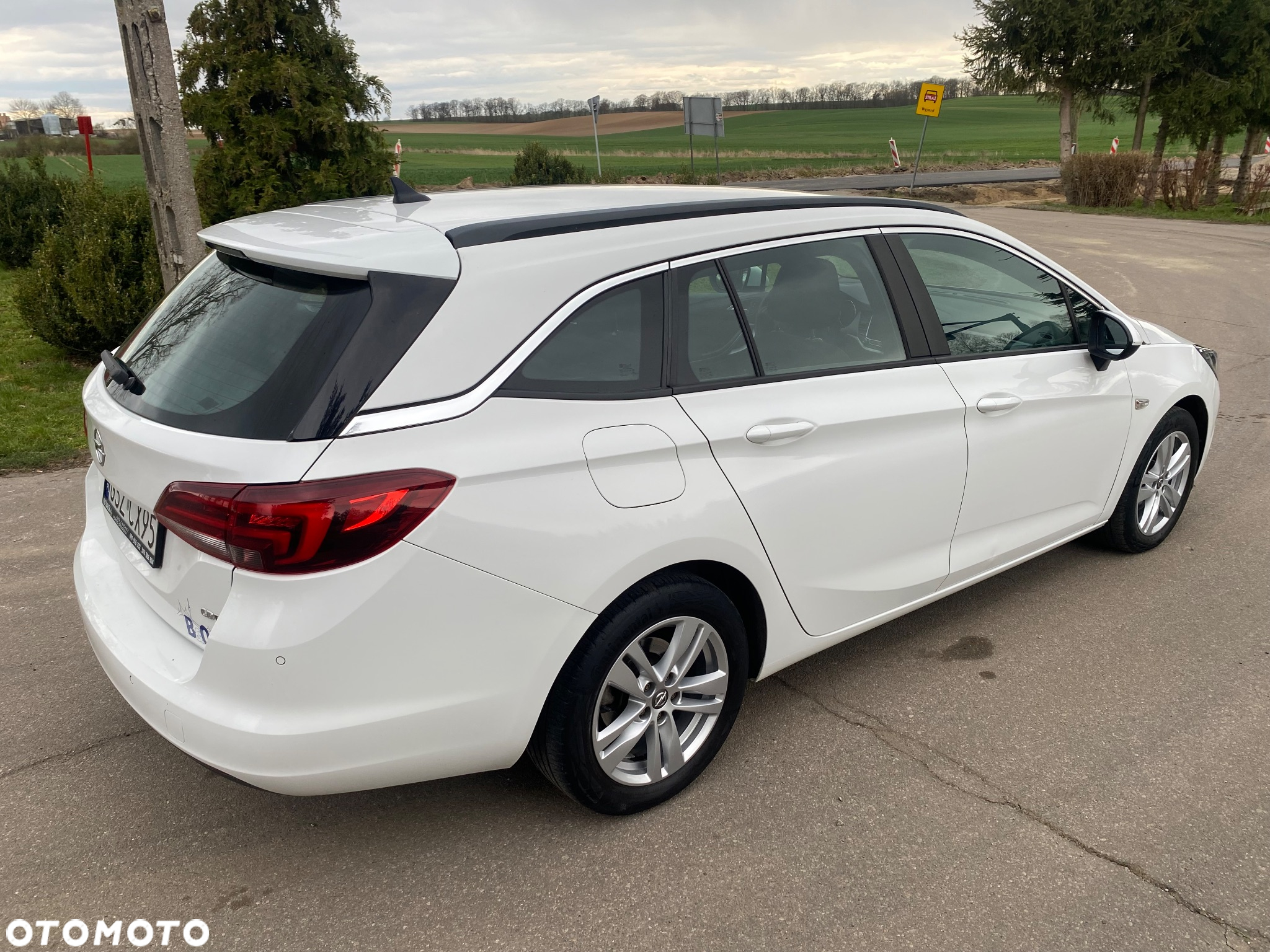 Opel Astra - 16