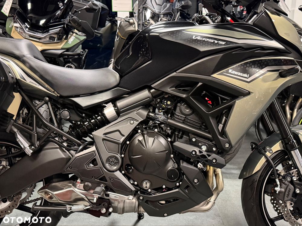 Kawasaki Versys 650 - 7