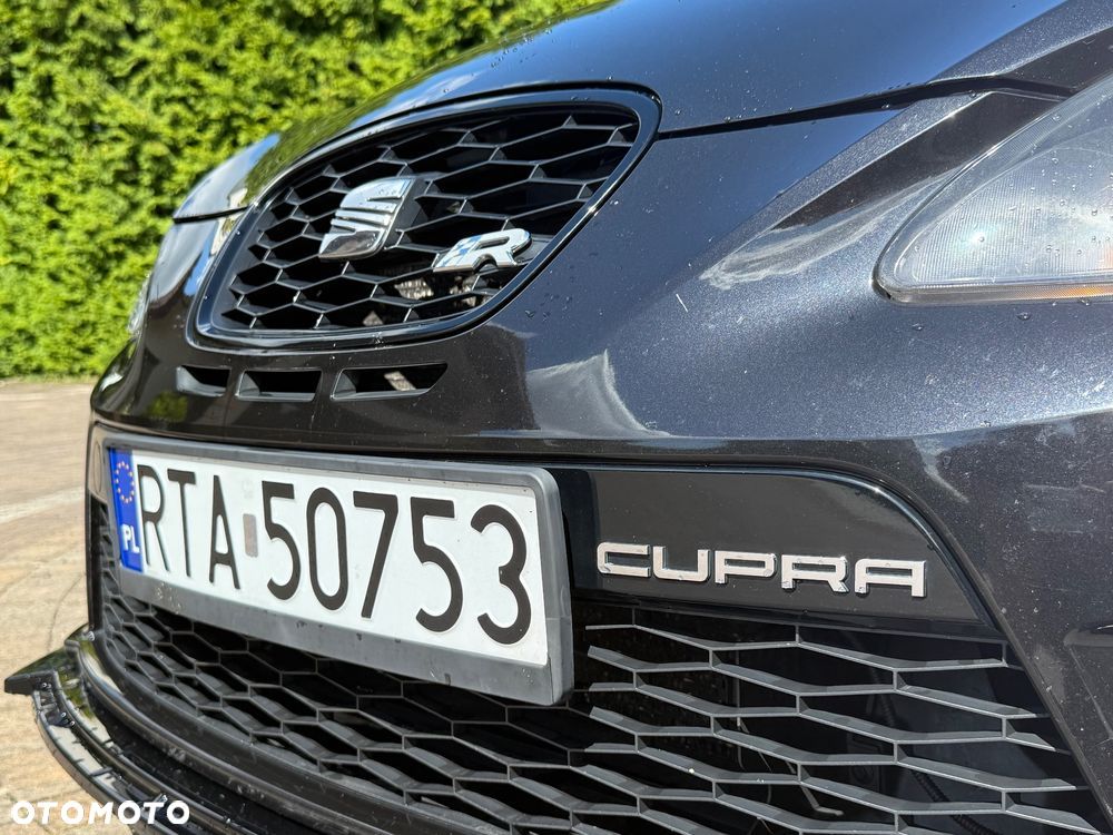 Seat Leon 2.0 T FSI Cupra R - 8