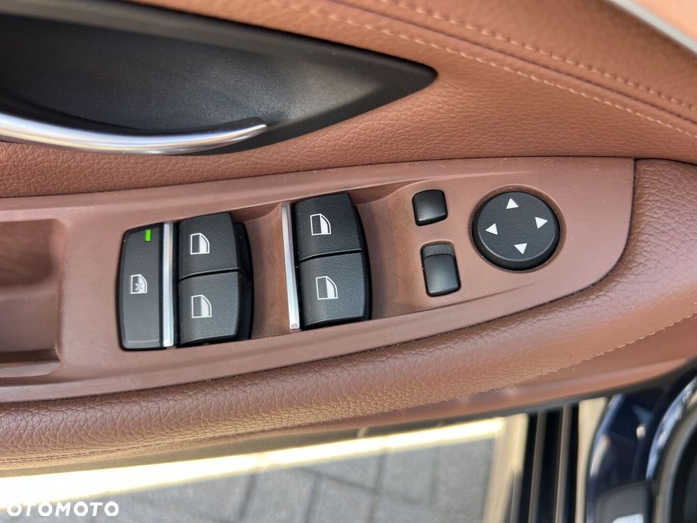 BMW Seria 5 - 24