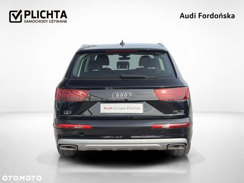 Audi Q7 - 4