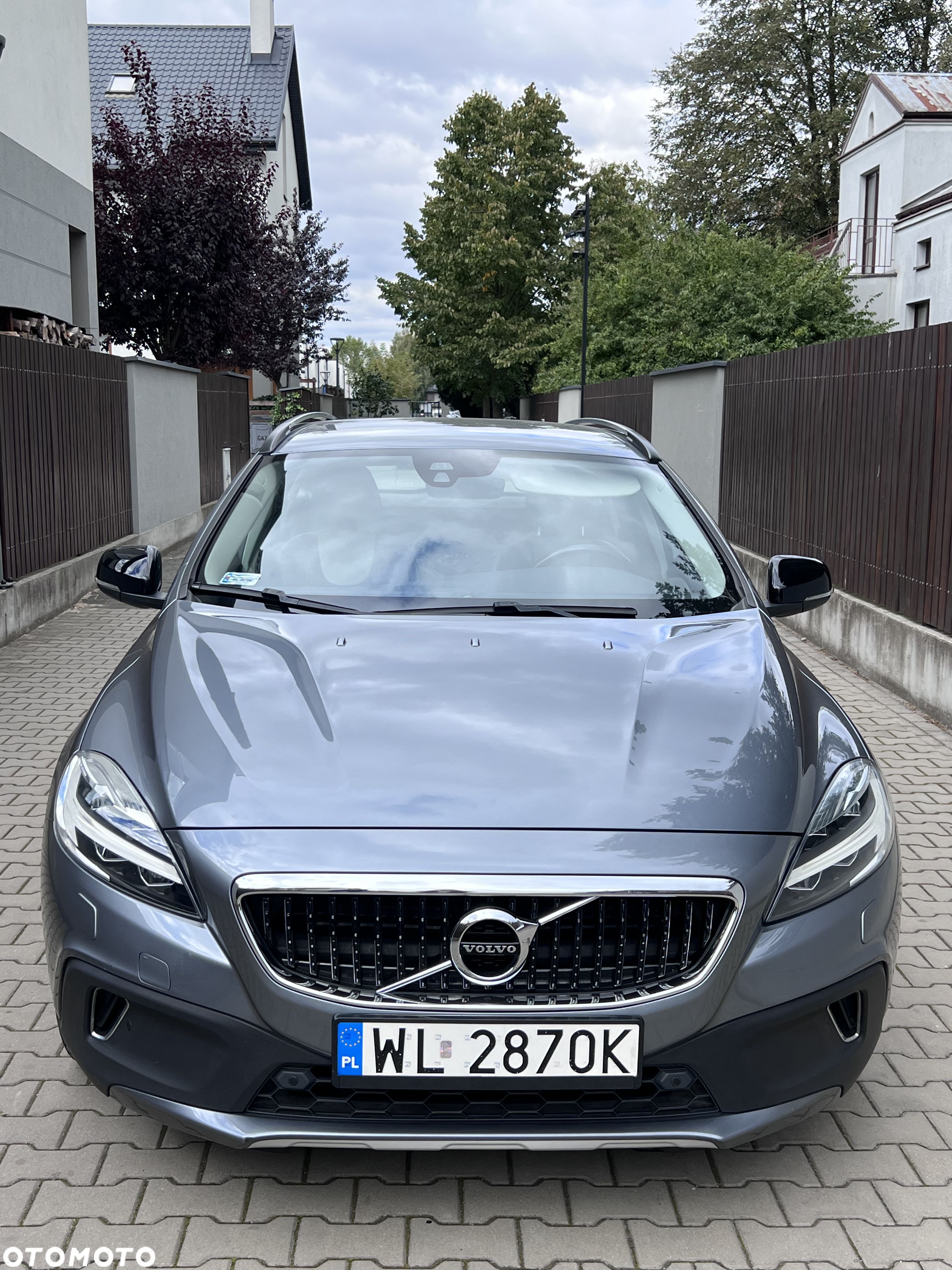 Volvo V40 T3 Drive-E Momentum - 1