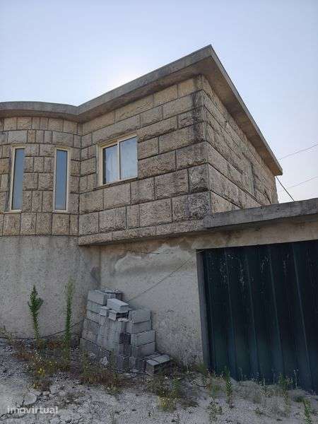 Vendo Moradia São Mamede de Recezinhos Penafiel - Grande imagem: 2/8