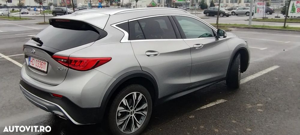 Infiniti QX30 - 5