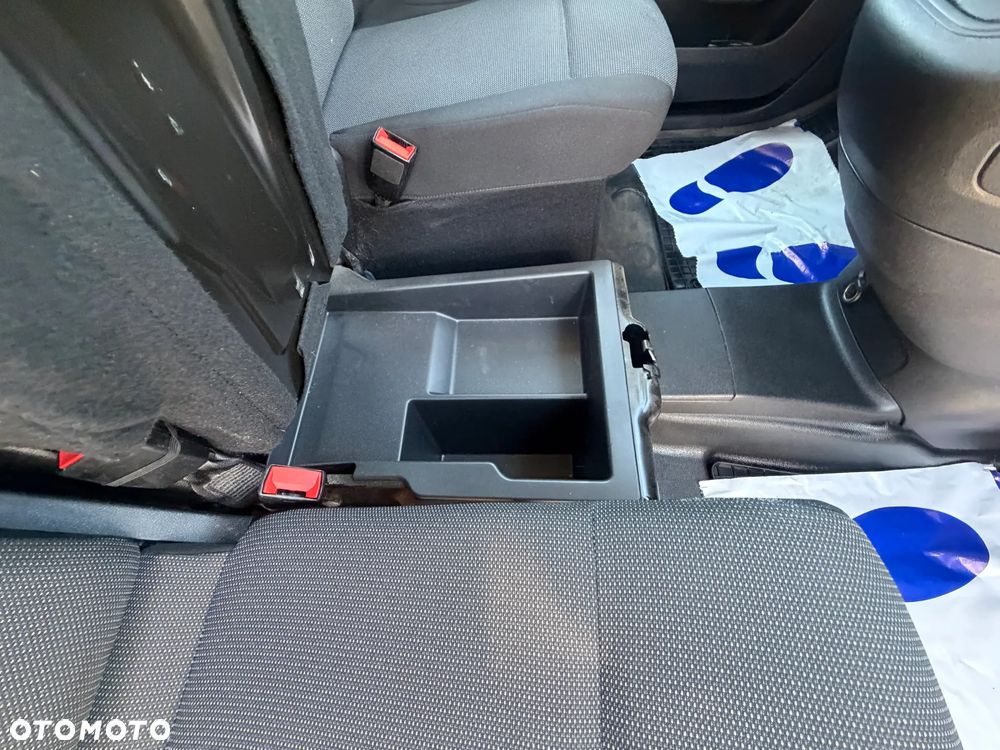 Citroën BERLINGO - 15