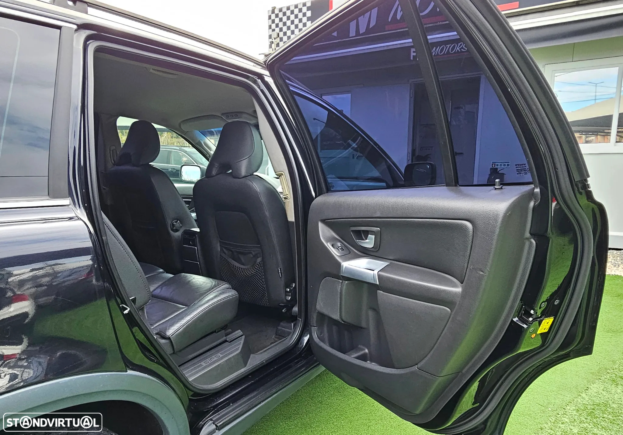 Volvo XC 90 2.4 D5 7L Executive - 26