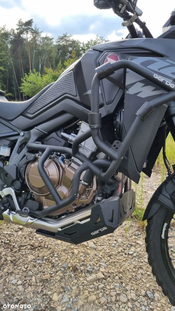 Honda CRF - 8