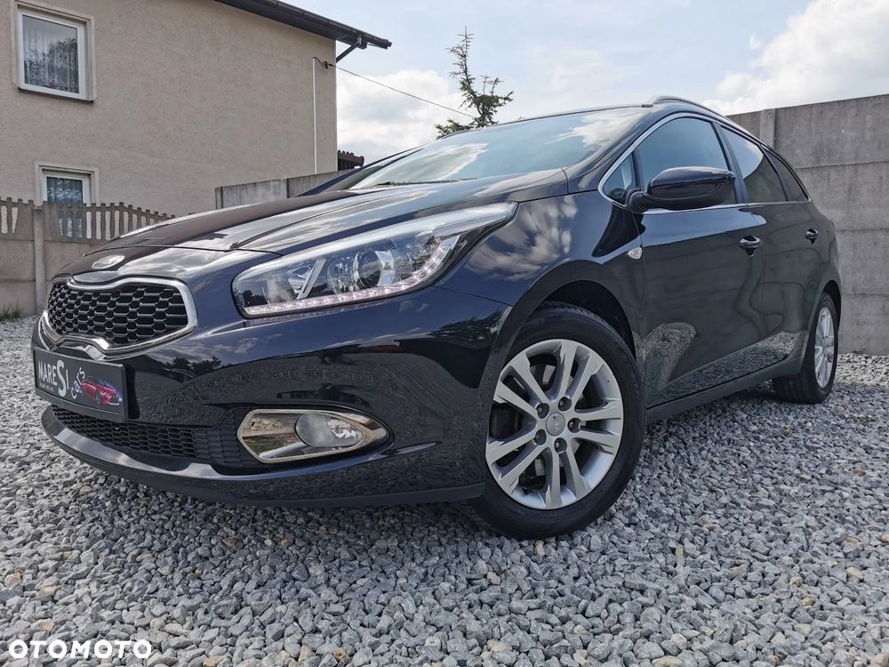 Kia Ceed - 29
