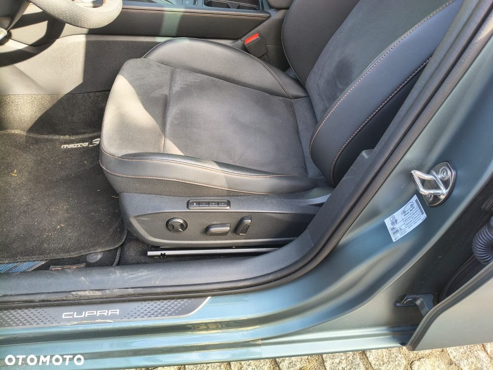 Cupra Leon 1.5 eTSI mHEV Tribe Edition DSG - 28