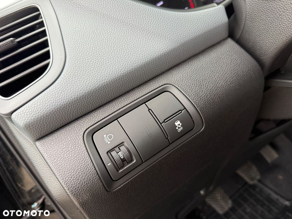Hyundai i20 1.2 Intro Edition - 18