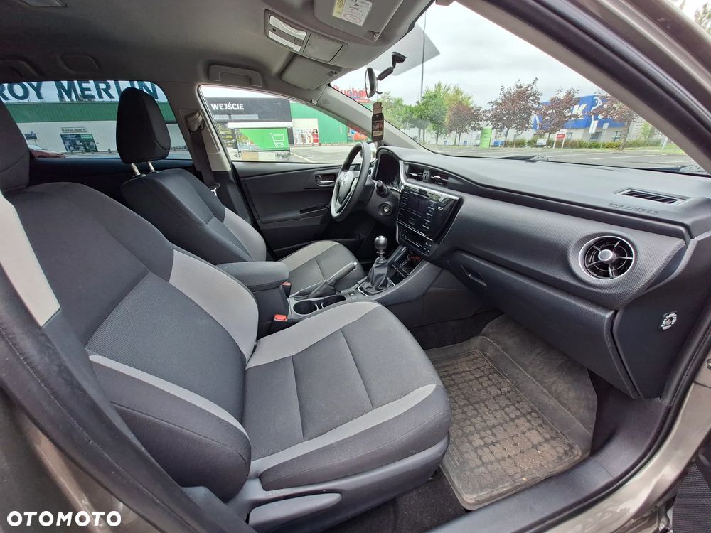Toyota Auris 1.6 Active - 13