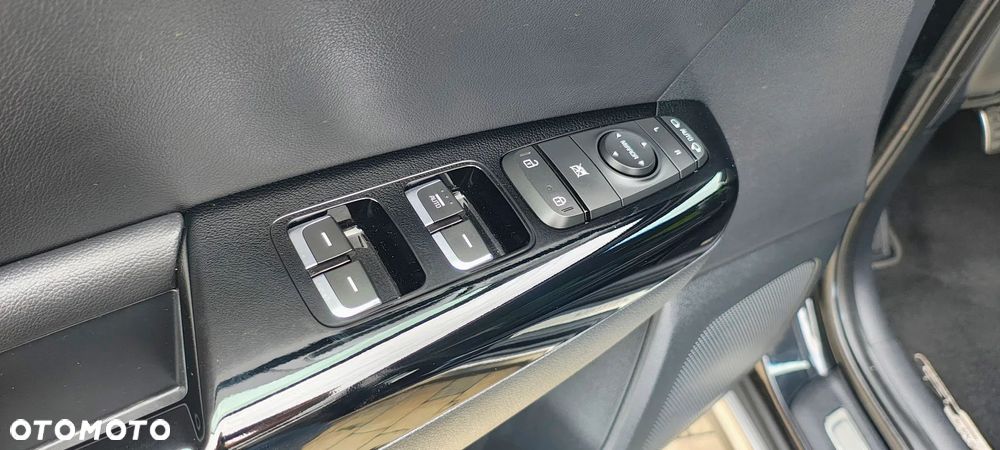 Kia Sportage 1.6 T-GDI GT Line 2WD - 33