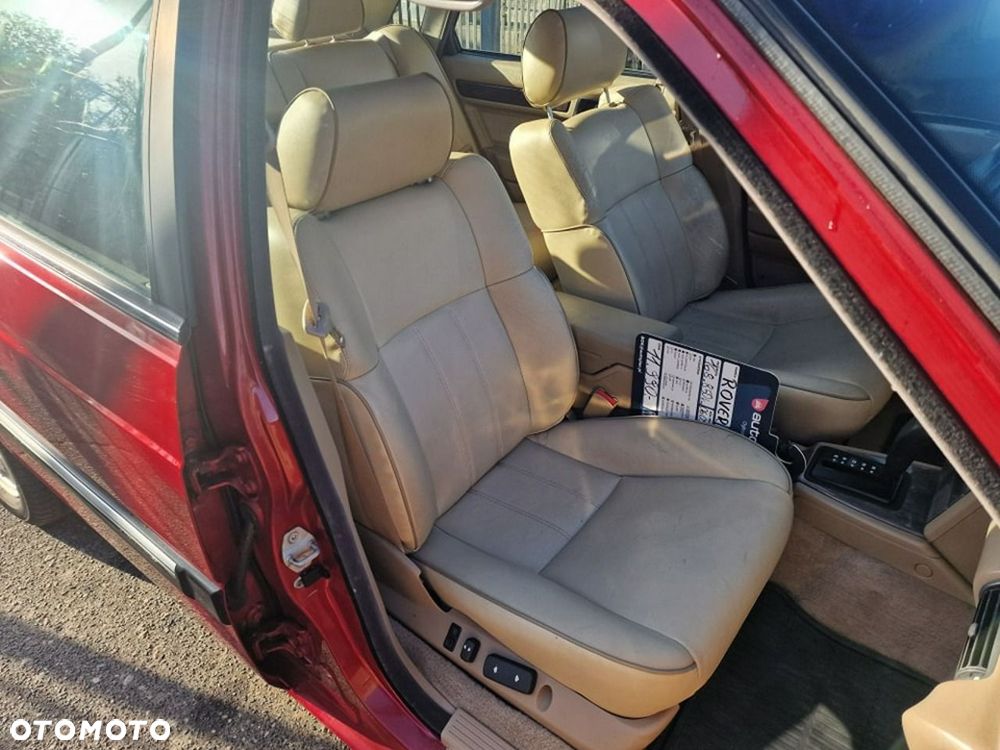 Rover 827 - 23