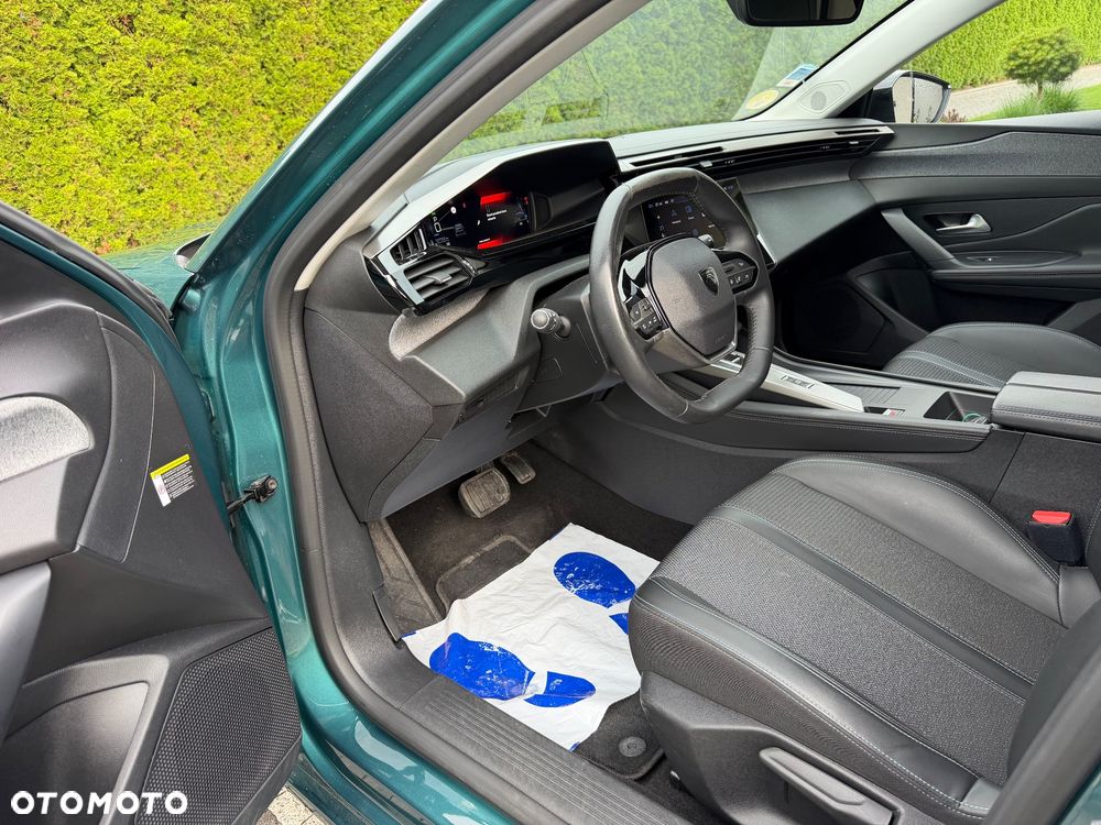 Peugeot 308 BlueHDi 130 EAT8 Allure - 10