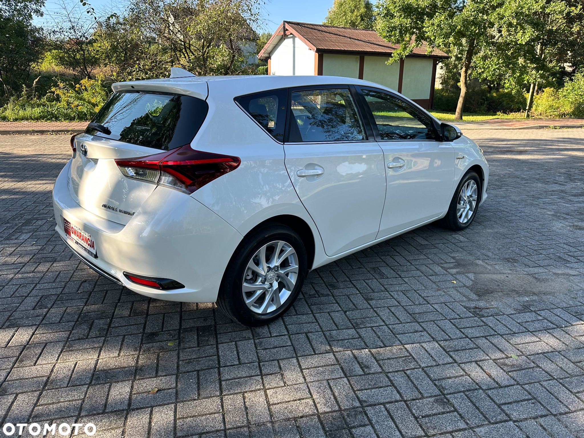 Toyota Auris 1.8 VVT-i Hybrid Automatik Comfort - 4