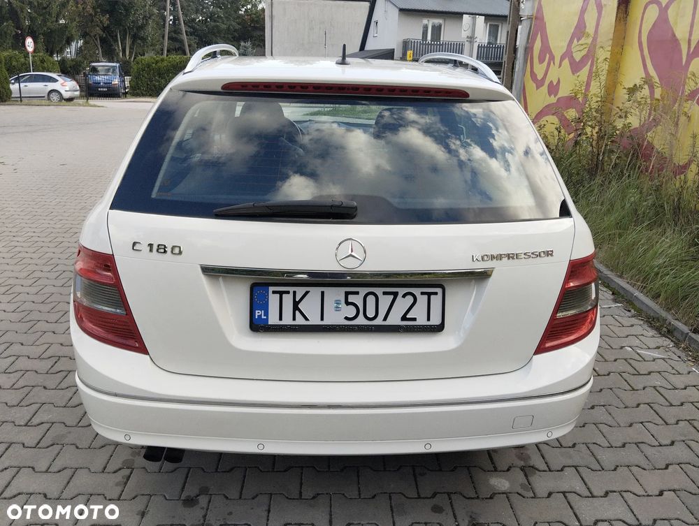 Mercedes-Benz Klasa C 180 T Kompressor BlueEFFICIENCY Avantgarde - 5