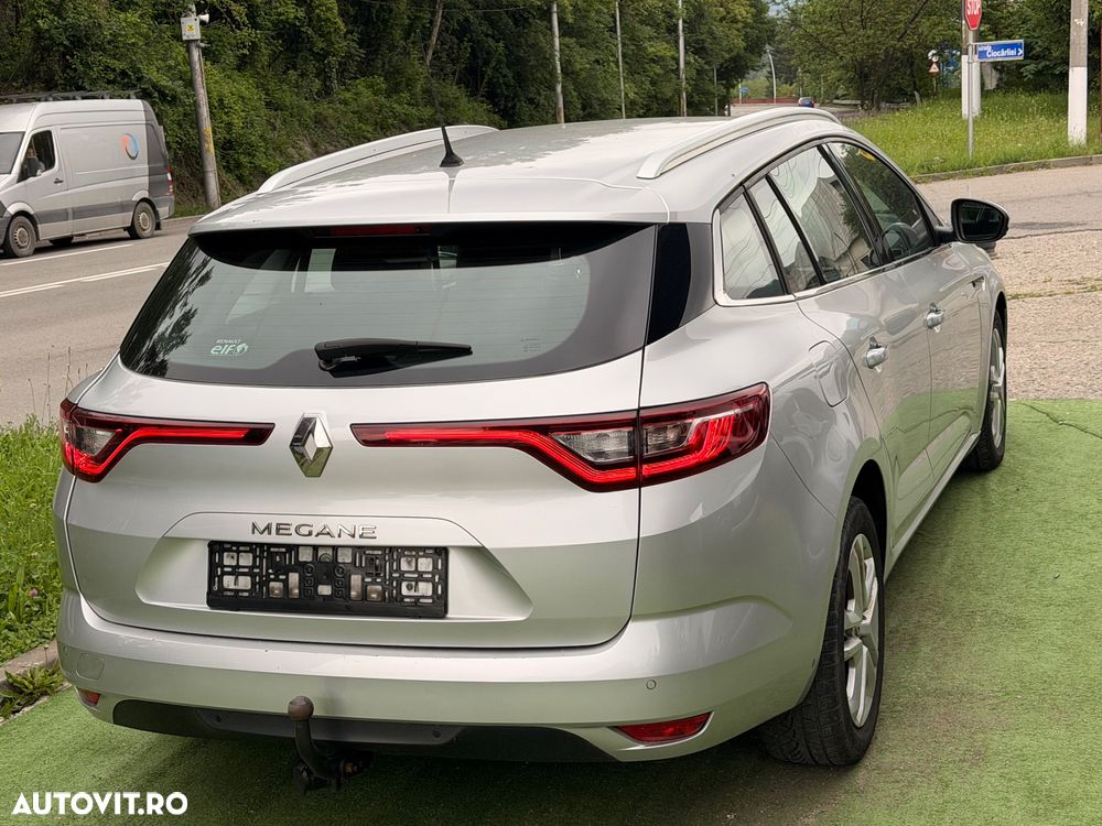 Renault Megane - 12