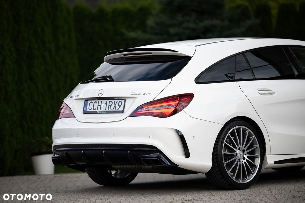 Mercedes-Benz CLA - 27