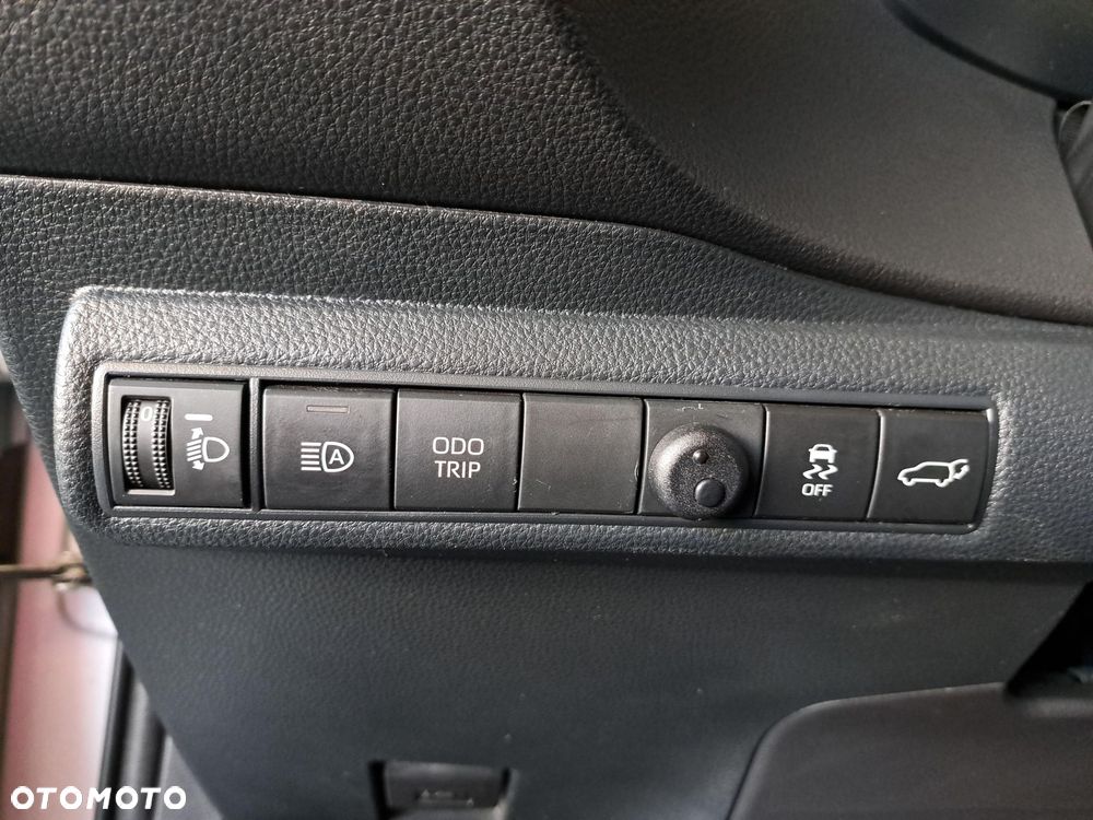 Toyota Corolla 1.8 Hybrid Style - 35