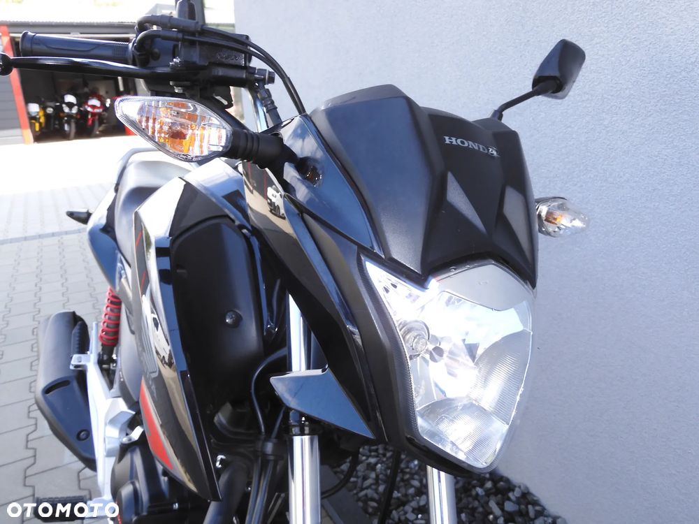 Honda CBF - 5