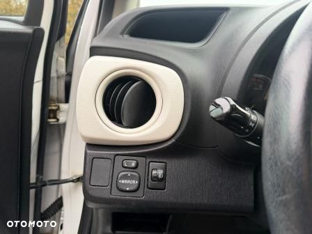 Toyota Yaris 1.33 Trend - 9