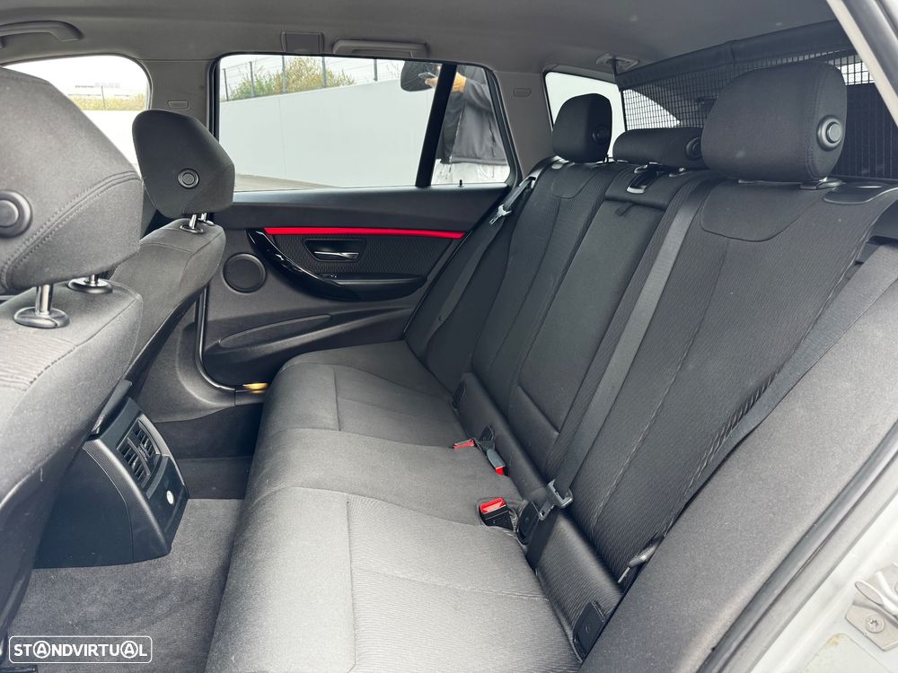 BMW 320 d Touring Aut. M Sport - 21