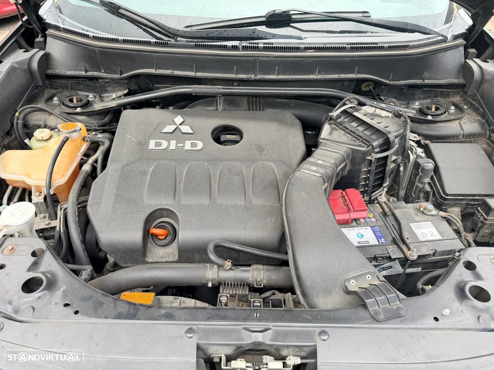 MITSUBISHI OUTLANDER 2.0 DID DE 2009 EM FIM DE VIDA (CENTRO DE ABATE) - 6