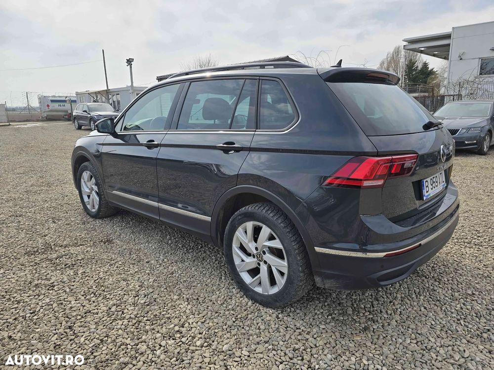 Volkswagen Tiguan - 5